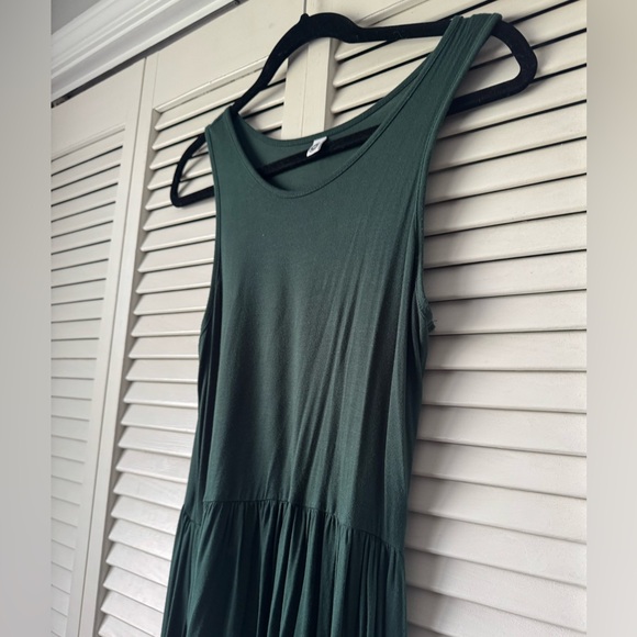 Forest Green Dress - Picture 5 of 6